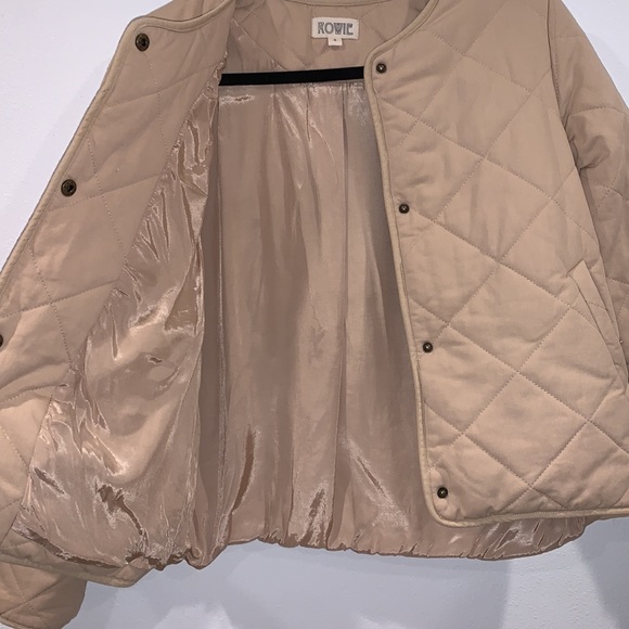 ROWIE THE LABEL QUILTED KAHKI COLOR SWEATER BUTTON UP SIZE SMALL - Picture 8 of 13